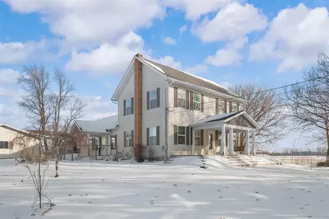 6947 Pokagon, Berrien Center, MI 49102