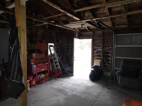 Other - 8662 Stony Lk, Jackson, MI 49201 photo 13 of 17