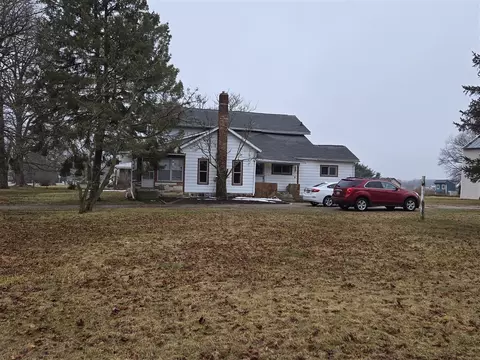 Exterior - 8662 Stony Lk, Jackson, MI 49201 photo 19 of 20