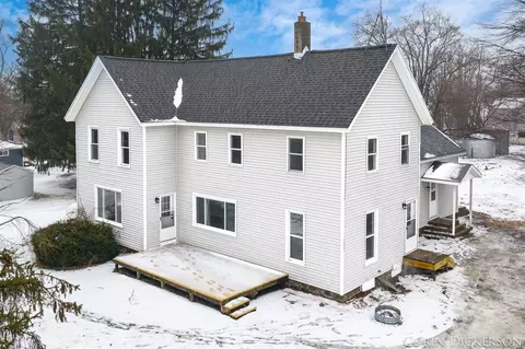5306 W Carson City, Greenville, MI 48838