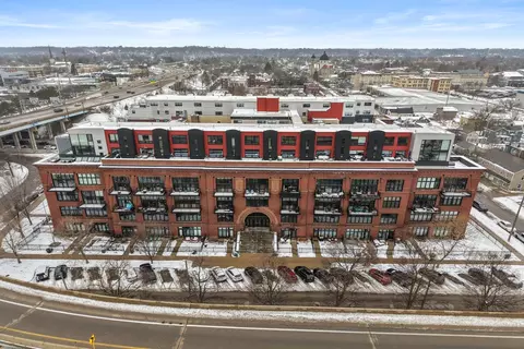 600 Broadway #226, Grand Rapids, MI 49504