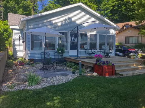 63299 Storeyhill, Vandalia, MI 49095