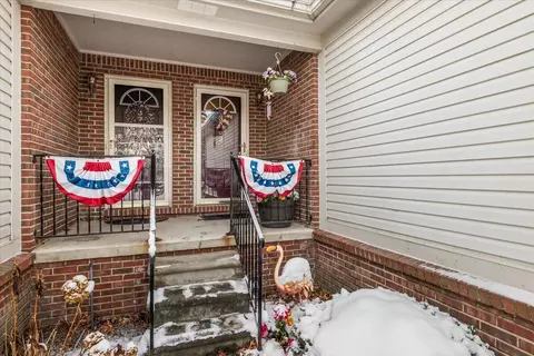 3263 Baldwin Woods #7, Lake Orion, MI 48359