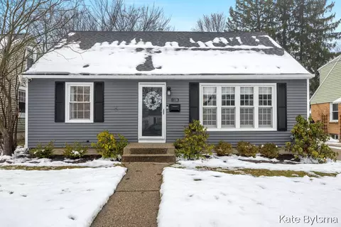 1159 Lakeside, Grand Rapids, MI 49506