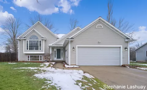 881 Maynard, Grand Rapids, MI 49504