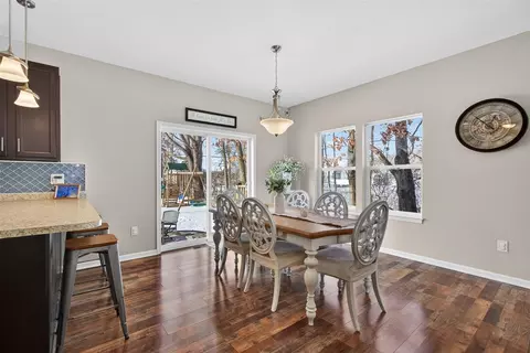 Dining - 5124 Emerald, Jackson, MI 49201 photo 2 of 2