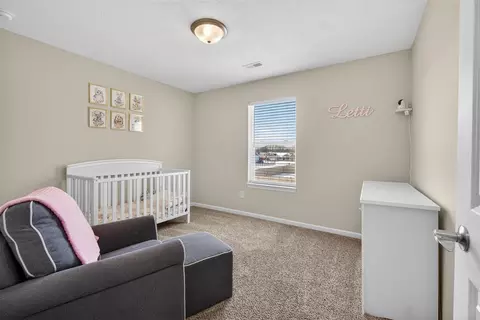 Bedroom - 5124 Emerald, Jackson, MI 49201 photo 5 of 9