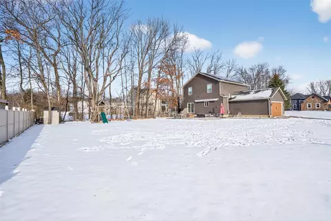 Exterior - 5124 Emerald, Jackson, MI 49201 photo 14 of 14