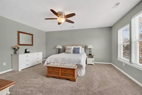 Bedroom - 5124 Emerald, Jackson, MI 49201 photo 2 of 9