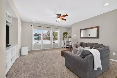 Living - 5124 Emerald, Jackson, MI 49201 photo 1 of 4
