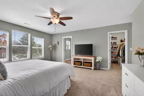 Bedroom - 5124 Emerald, Jackson, MI 49201 photo 3 of 9