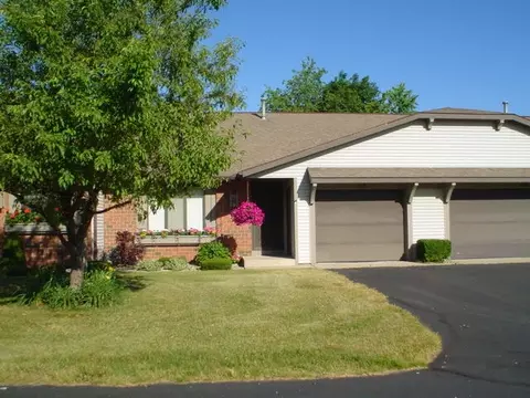 115 S Zeeland #115, Zeeland, MI 49464