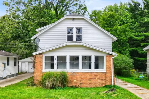 1047 Eastern, Grand Rapids, MI 49503