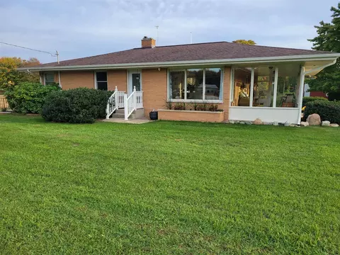 6490 145th, Holland, MI 49423