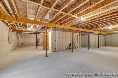 902 N York, Belding, MI 48809 photo 31