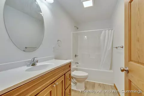 902 N York, Belding, MI 48809 photo 28
