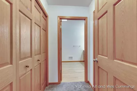 902 N York, Belding, MI 48809 photo 21