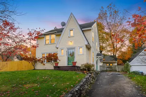 2731 Bronson, Kalamazoo, MI 49008