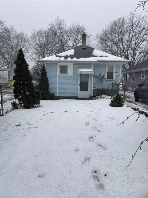 Exterior - 833 Backus, Jackson, MI 49202 photo 5 of 6