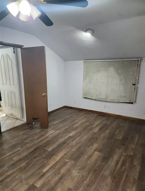 20320 Kaiser, Gregory, MI 48137 photo 10