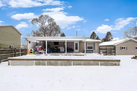 Exterior - 272 S Tabor, Lyons, MI 48851 photo 3 of 4