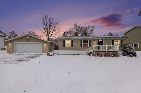 272 S Tabor, Lyons, MI 48851