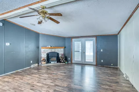 1041 S Poplar, White Cloud, MI 49349 photo 4