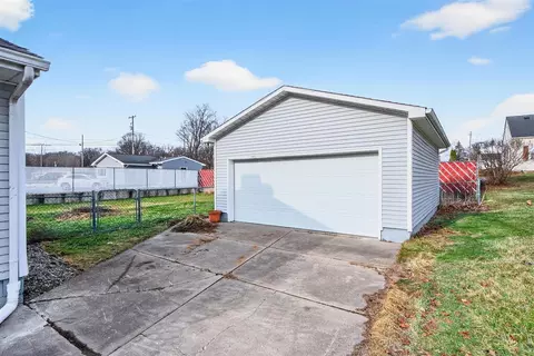 430 Peacock, Jackson, MI 49202 photo 40
