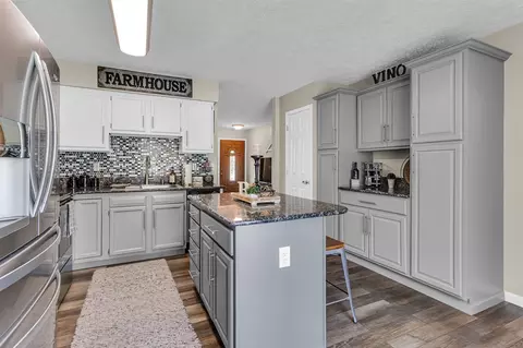 Kitchen - 149 Springmill, Jerome, MI 49249 photo 3 of 5