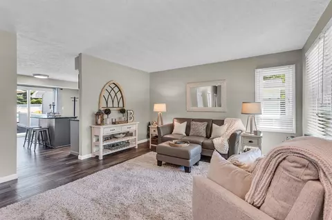 Living - 149 Springmill, Jerome, MI 49249 photo 2 of 2