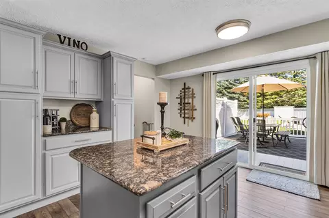 Kitchen - 149 Springmill, Jerome, MI 49249 photo 4 of 5
