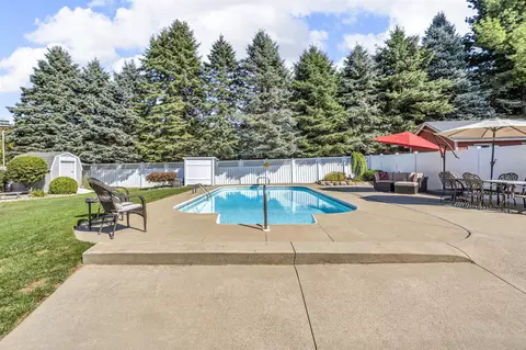 Exterior - 149 Springmill, Jerome, MI 49249 photo 5 of 18