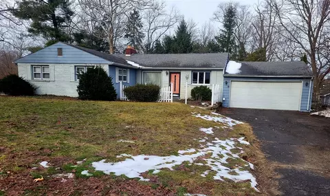 202 Cedar, Decatur, MI 49045
