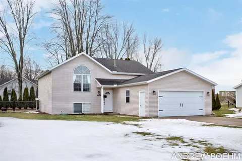 9570 Northwind, Zeeland, MI 49464