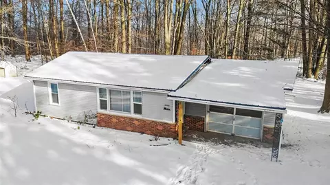 8904 Yoder, Farwell, MI 48622 photo 3