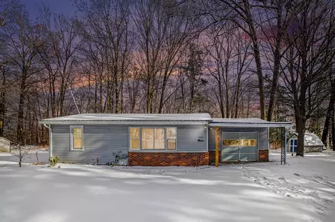 8904 Yoder, Farwell, MI 48622 photo 2