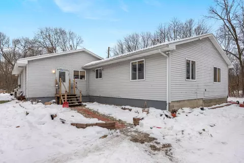 80226 40th, Decatur, MI 49045