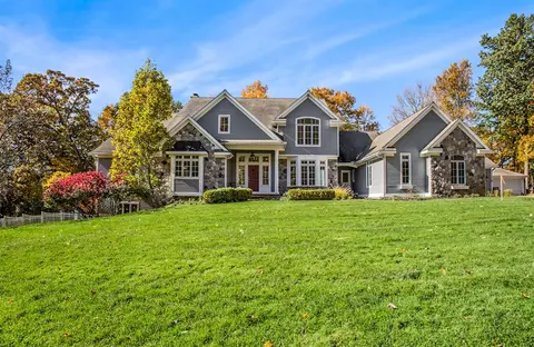 7540 Alaska, Alto, MI 49302