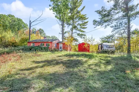 16107 12 Mile, Leroy, MI 49655