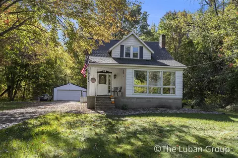 10320 Fillmore, Zeeland, MI 49464