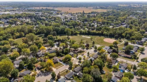 View/Area - 224 Wallace, Saline, MI 48176 photo 2 of 6