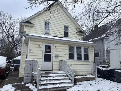 1517 E Stockbridge, Kalamazoo, MI 49001
