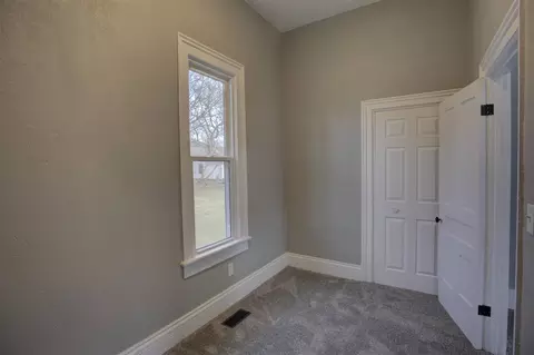 357 Cooper, Jackson, MI 49201 photo 29