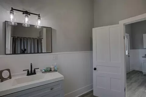 357 Cooper, Jackson, MI 49201 photo 23