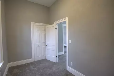 357 Cooper, Jackson, MI 49201 photo 30