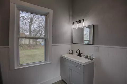 357 Cooper, Jackson, MI 49201 photo 20