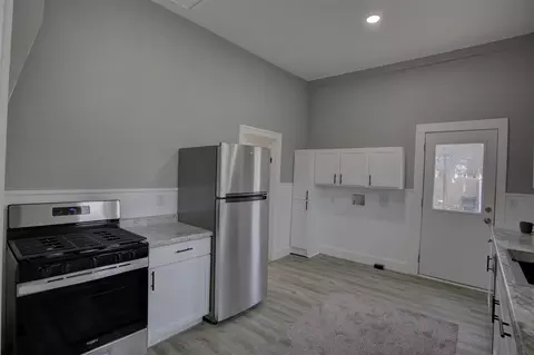 357 Cooper, Jackson, MI 49201 photo 13