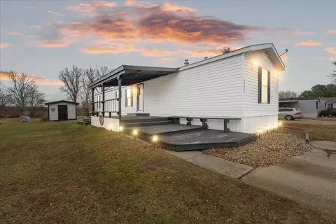323 Oak Rdg, Mason, MI 48854