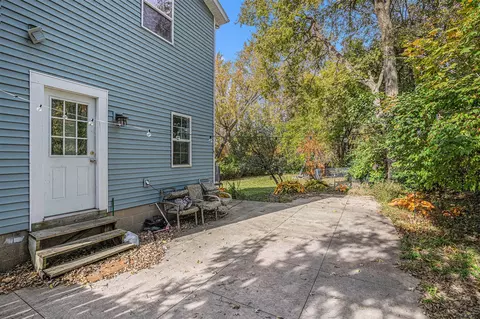 111 Reed, Cassopolis, MI 49031 photo 4