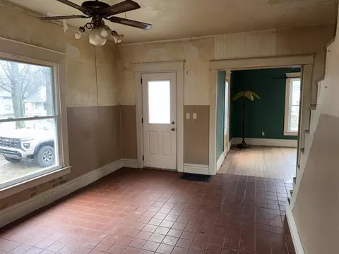 Living - 427 Monroe, Marshall, MI 49068 photo 1 of 3